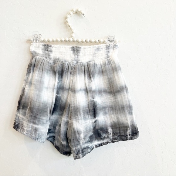 Michael Stars Women's Peggy Smock Waist Gauze Shorts Soft Tie-Dye Gray XS NWT - Picture 4 of 5
